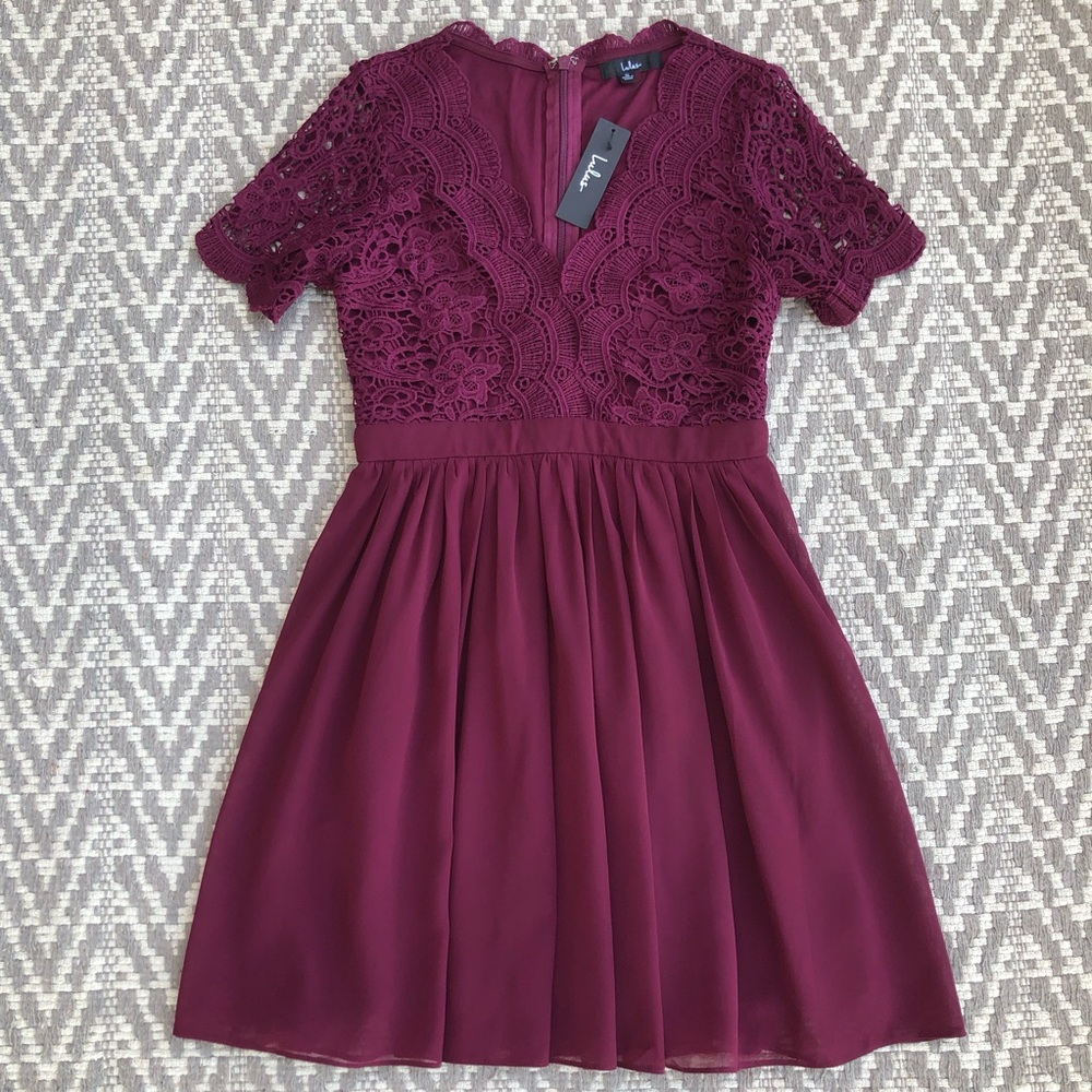 Lulus angel in disguise lace skater dress size medium